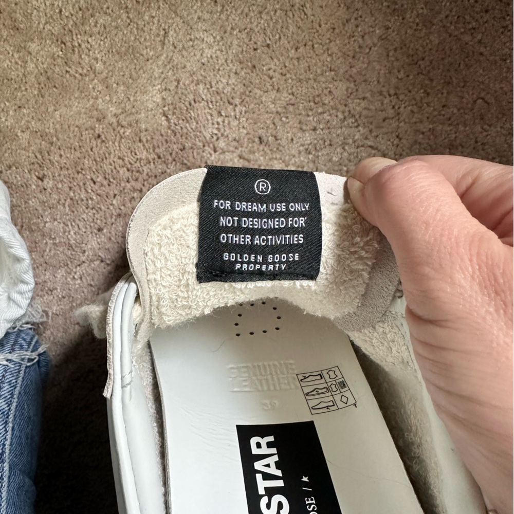 NEVER WORN Authentic Golden Goose Superstar Sneakers
